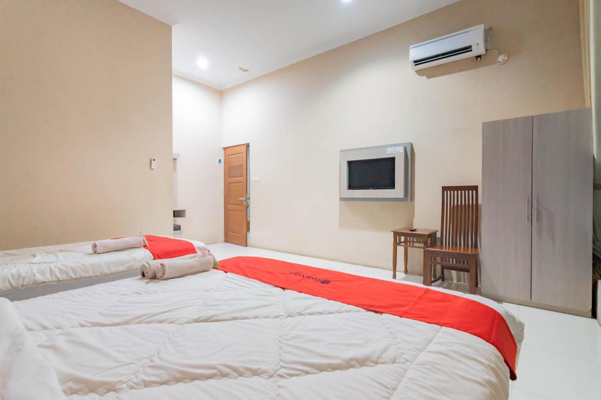 เรดดอร์ซ รีสอร์ต พรีเมียม แอท ซังกัน ฮูริป กูนิงัน Hotel คุนิงงาน ภายนอก รูปภาพ