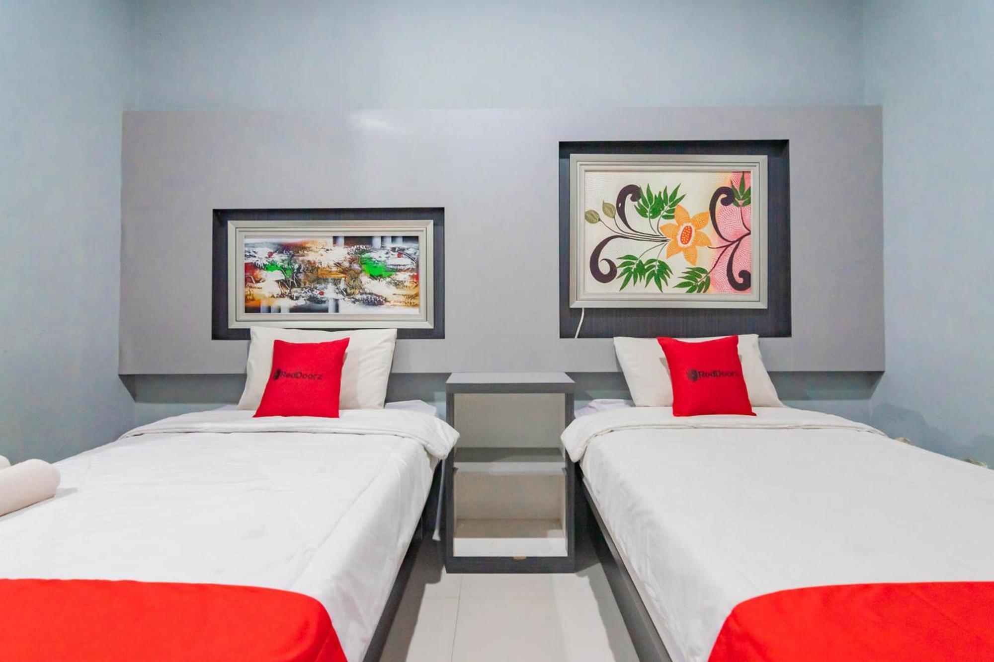 เรดดอร์ซ รีสอร์ต พรีเมียม แอท ซังกัน ฮูริป กูนิงัน Hotel คุนิงงาน ภายนอก รูปภาพ